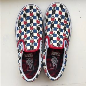 Boys marvel vans